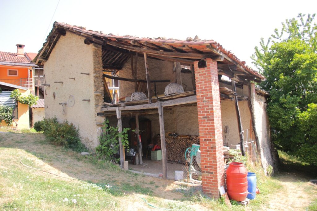 Immobiliare Giavenense 8